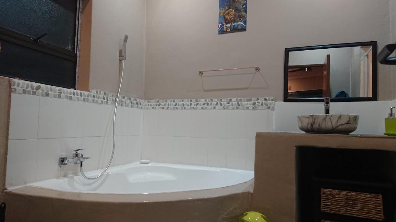 Svh Bush Lodge Marloth Park Εξωτερικό φωτογραφία